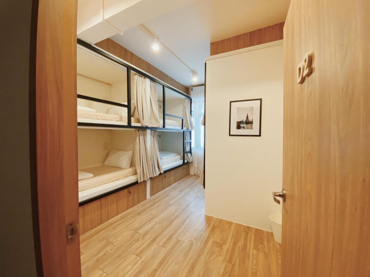 Ben&Pooh Hostel Бангкок Экстерьер фото