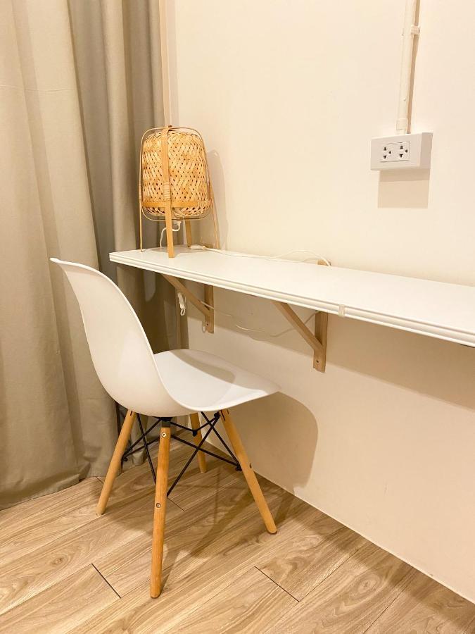 Ben&Pooh Hostel Бангкок Экстерьер фото